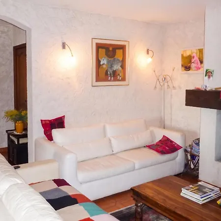 Avec Piscine Près De Le Lavandou, 160 M² Villa