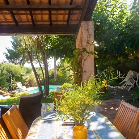 Avec Piscine Près De Le Lavandou, 160 M² * Le Lavandou